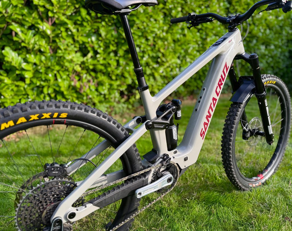 2026 Santa Cruz Vala | Size Medium | HUGE SPEC | Bosch Gen 5 120nm | Low Miles