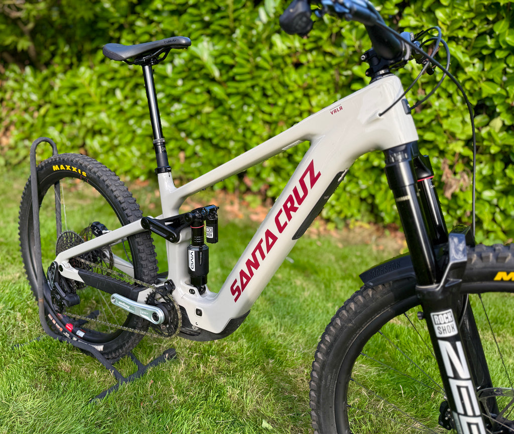2026 Santa Cruz Vala | Size Medium | HUGE SPEC | Bosch Gen 5 120nm | Low Miles