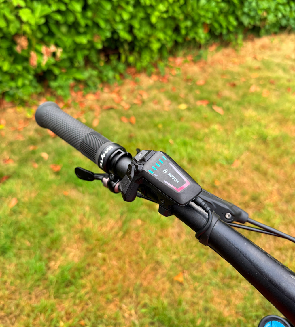 Whyte E180- RSX | Size Large | 90 miles |