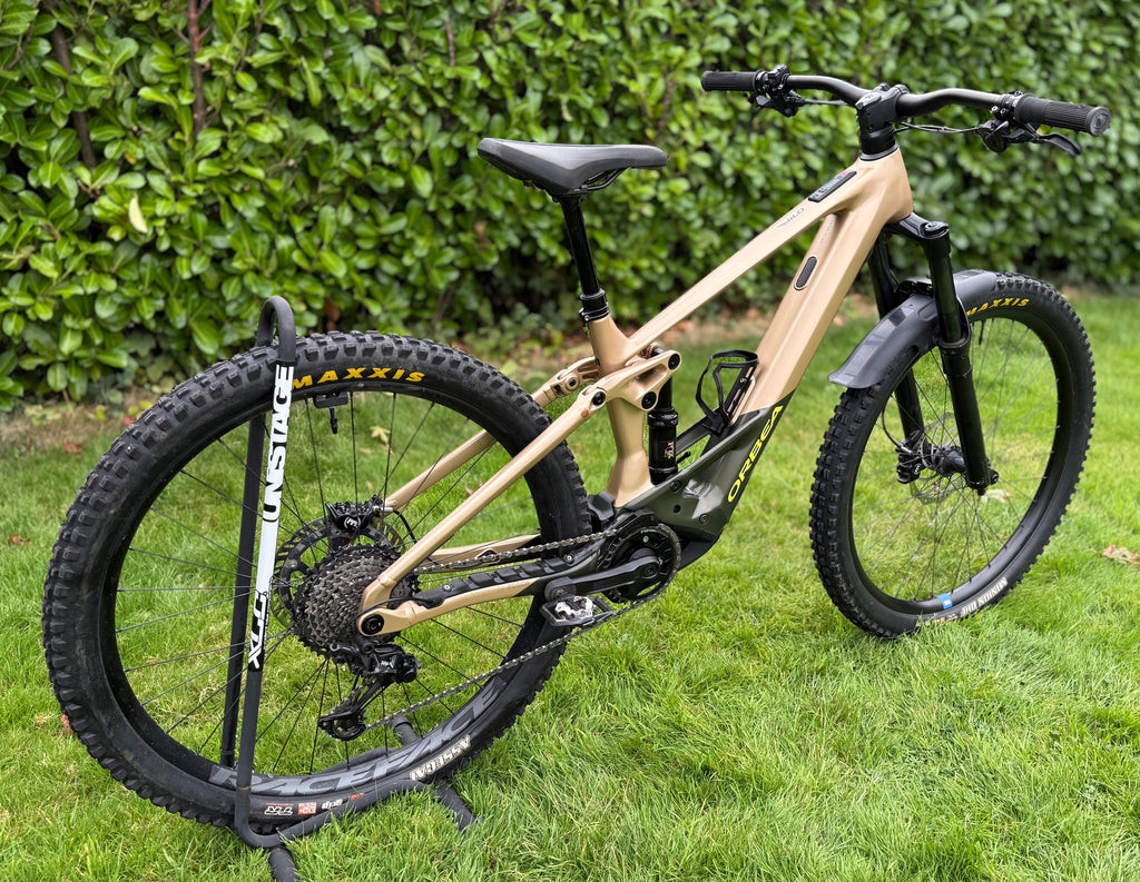 2023 Orbea Wild H30 | Size Small | Bosch Motor | Carbon frame