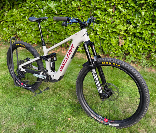 2026 Santa Cruz Vala | Size Medium | HUGE SPEC | Bosch Gen 5 120nm | Low Miles