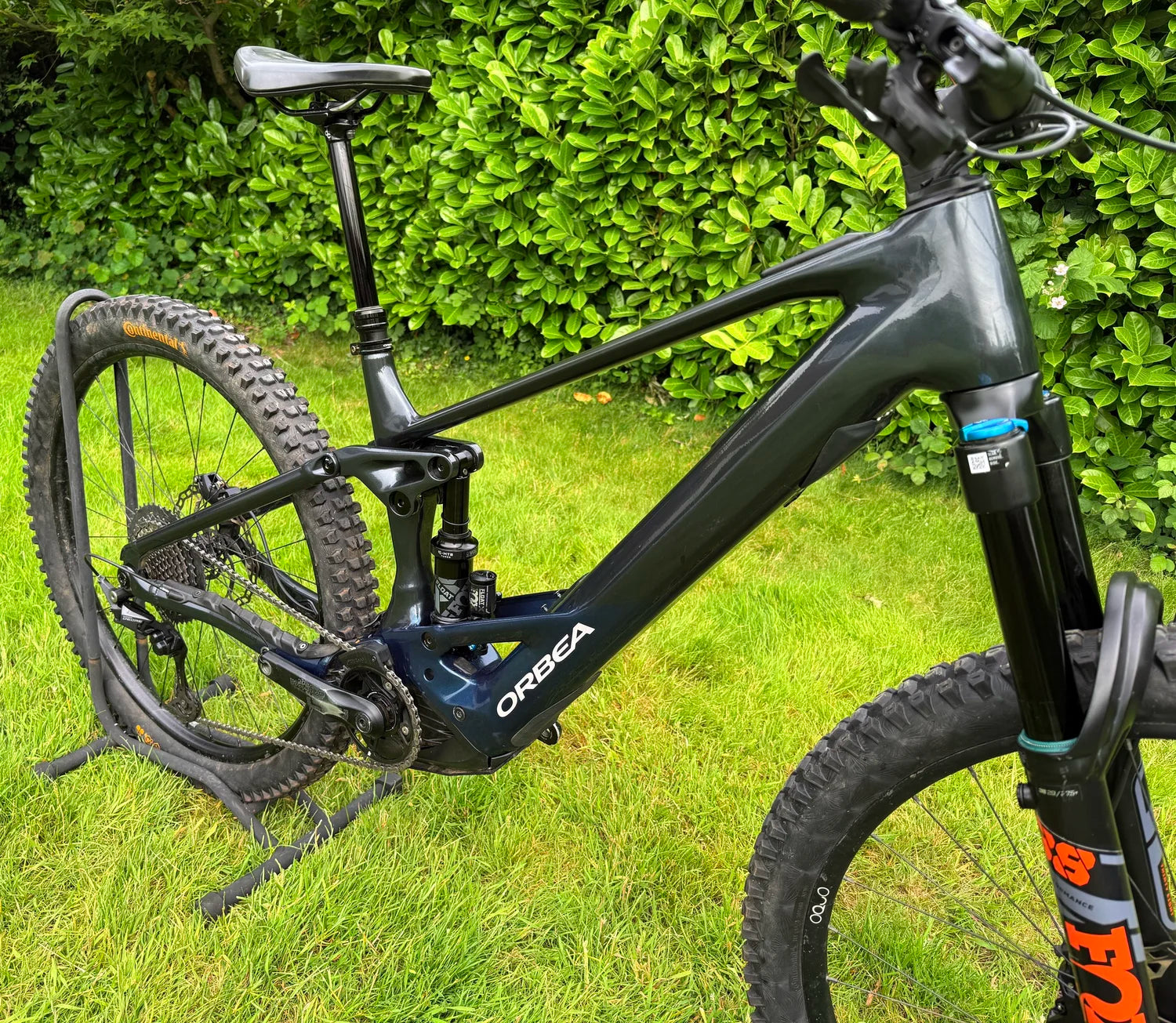 Orbea Wild H10 Carbon EMTB - Size Large - Bosch 750Wh
