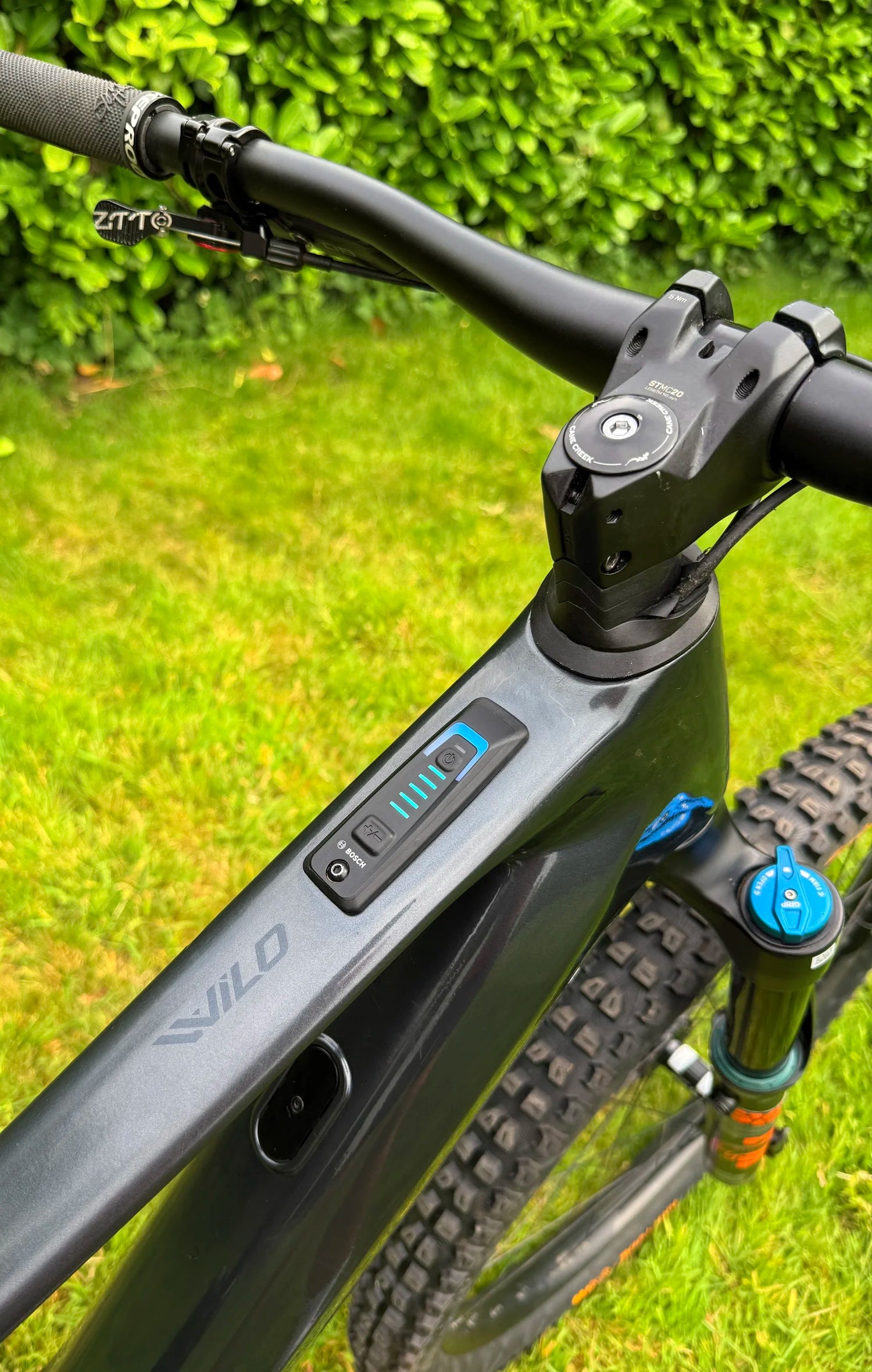 Orbea Wild H10 Carbon EMTB - Size Large - Bosch 750Wh